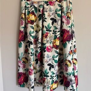 BOOHOO Floral A-Line Skirt - Size 6